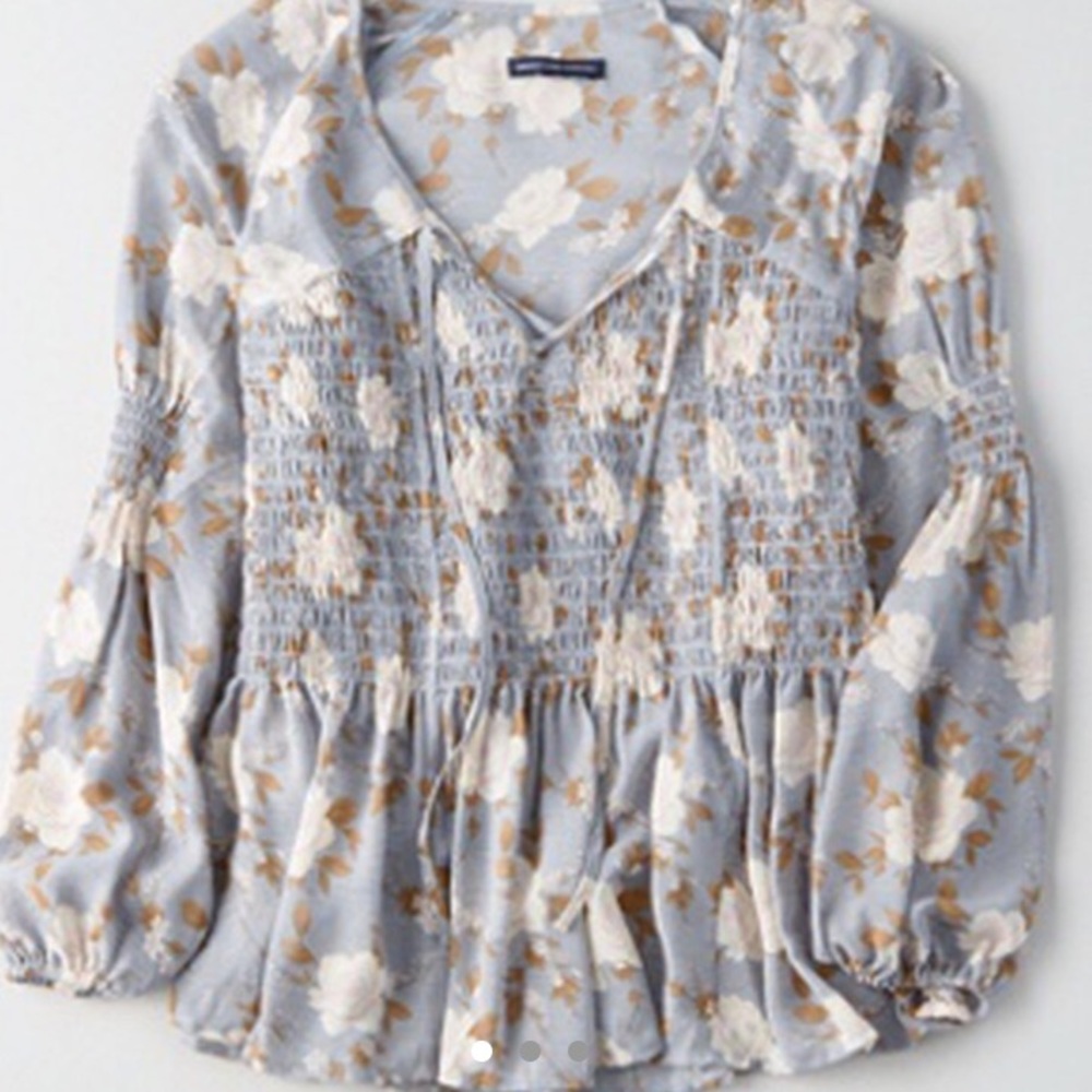 AEO FLORAL PESANT BLOUSE 🌼